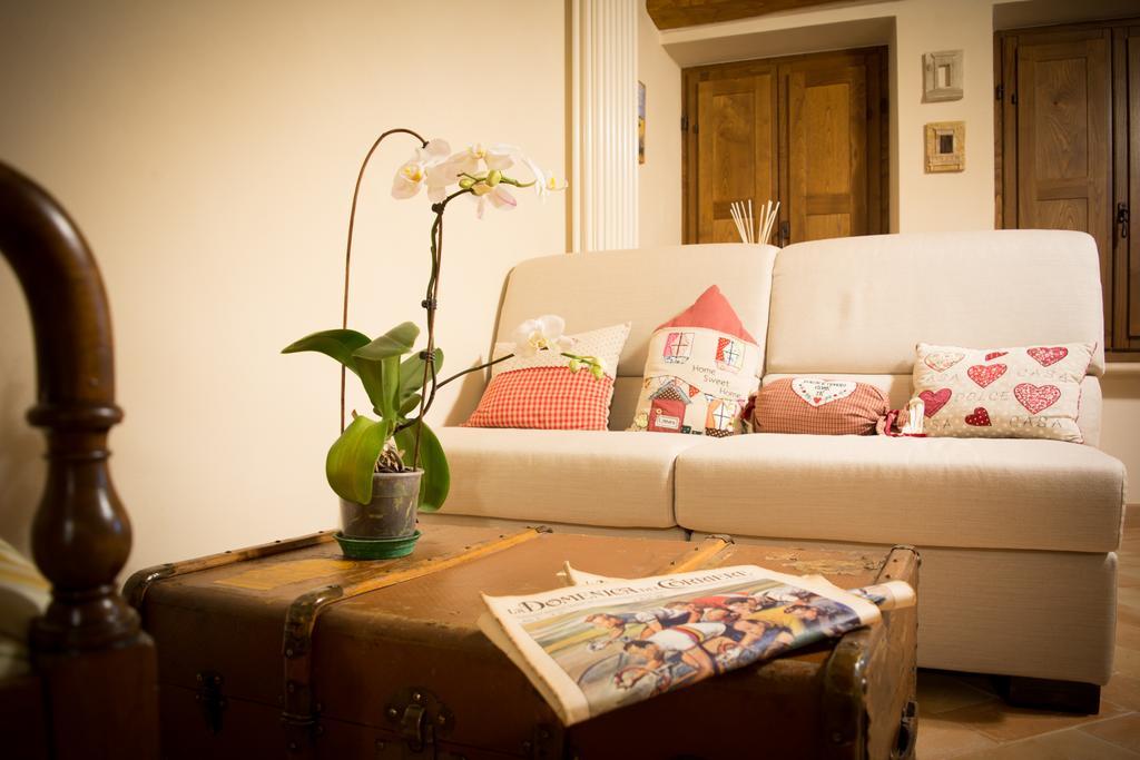 Da Titta Hotel Pitigliano Exterior foto